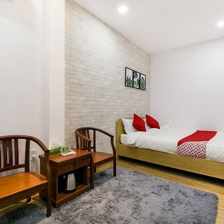 Oyo 414 Saigon Home Bandar Ho Chi Minh Luaran gambar