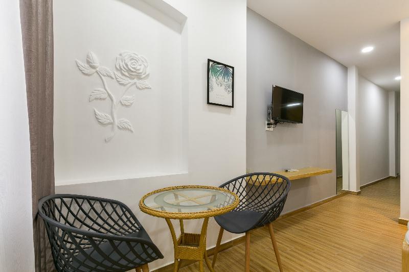 Oyo 414 Saigon Home Bandar Ho Chi Minh Luaran gambar